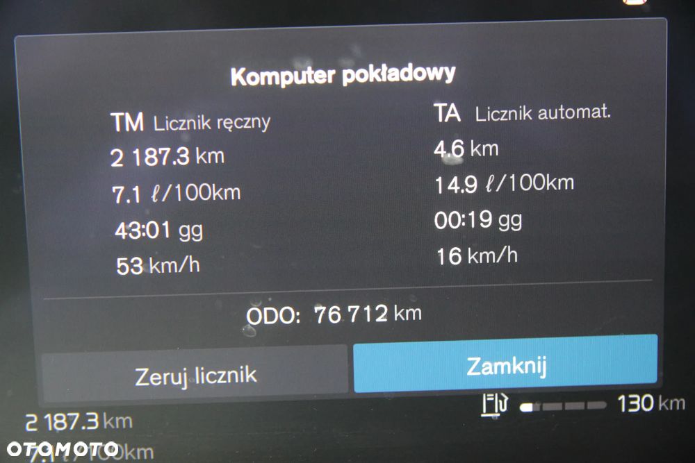 Volvo XC 60 B4 D AWD Plus Dark - 29