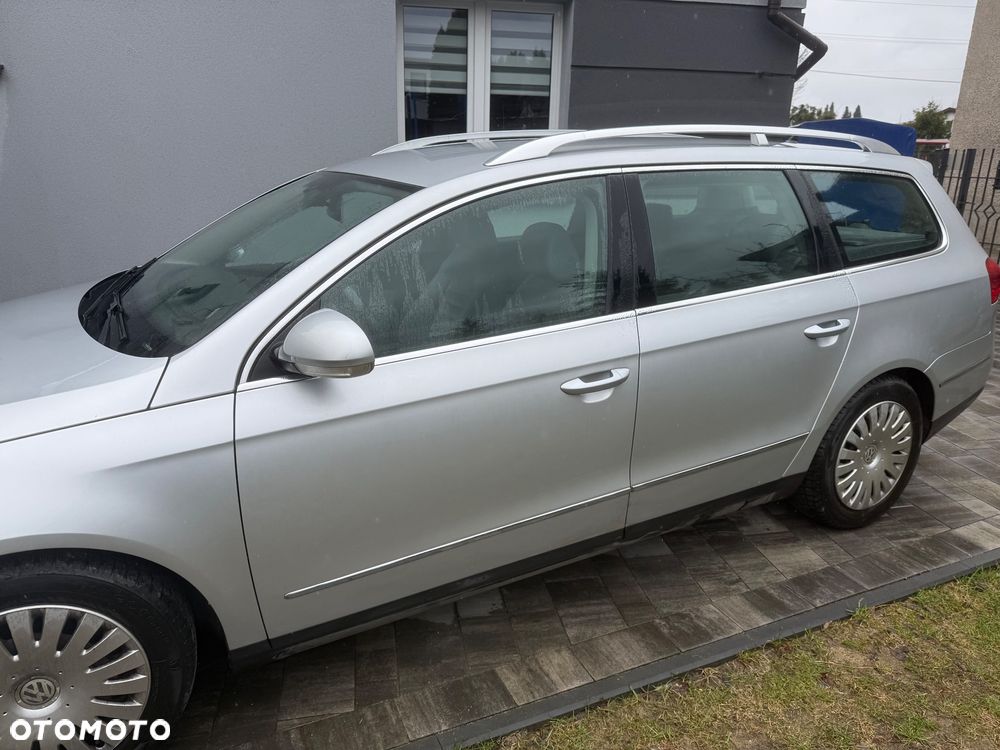 Volkswagen Passat 2.0 TDI Comfortline - 3