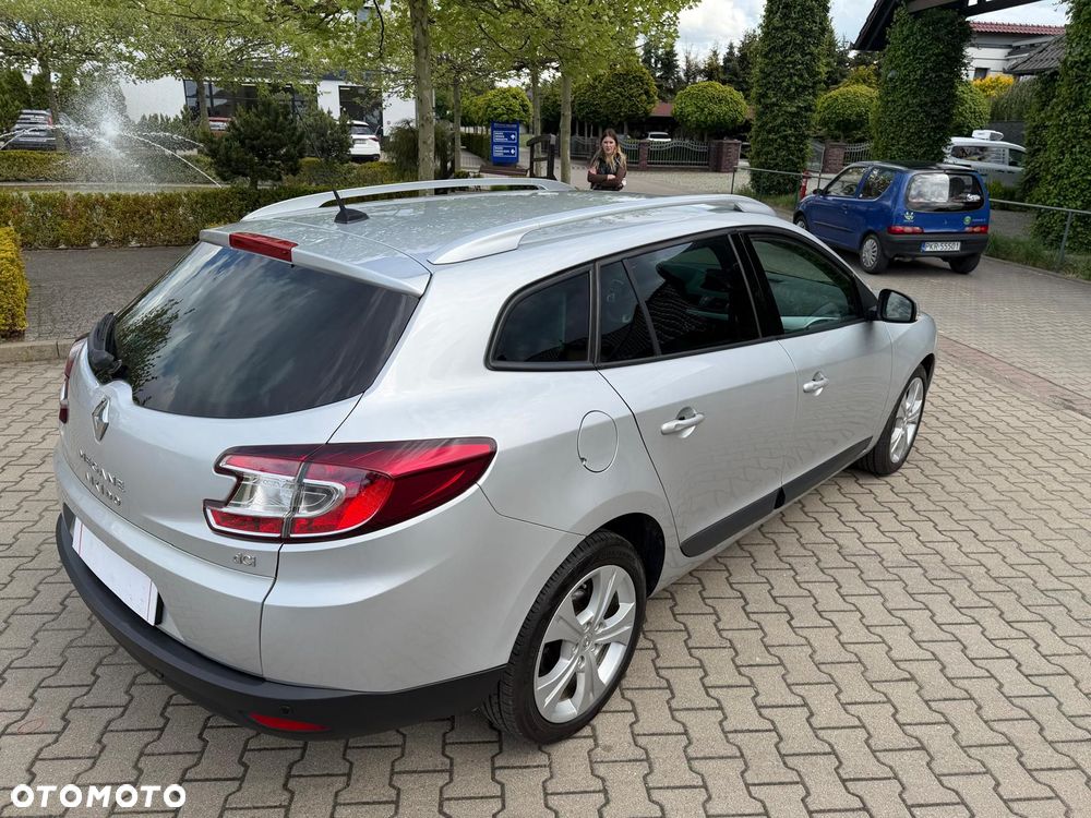 Renault Megane 1.9 dCi Bose Edition - 11