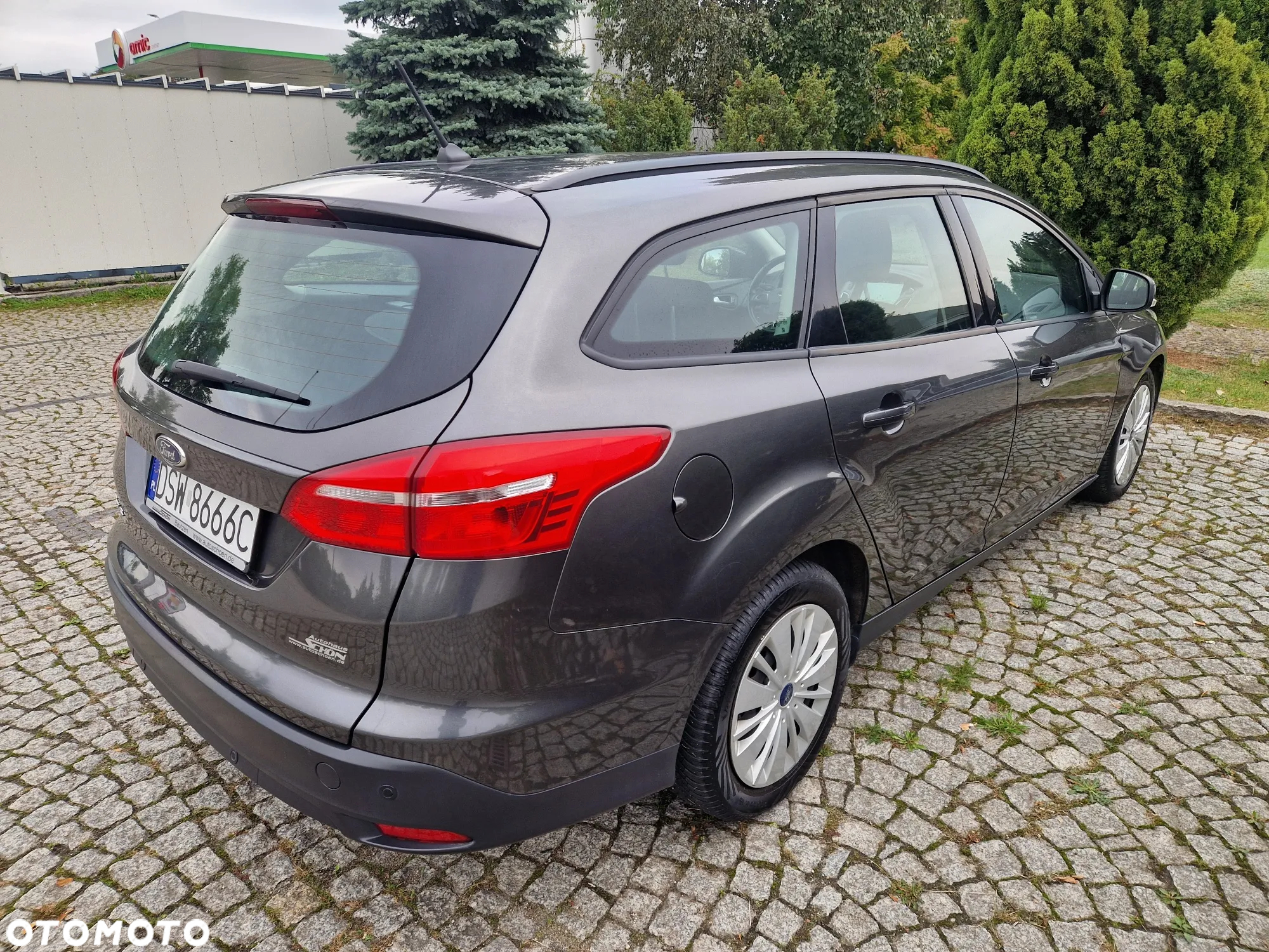 Ford Focus Turnier 1.0 EcoBoost Start-Stopp-System ACTIVE STYLE - 6