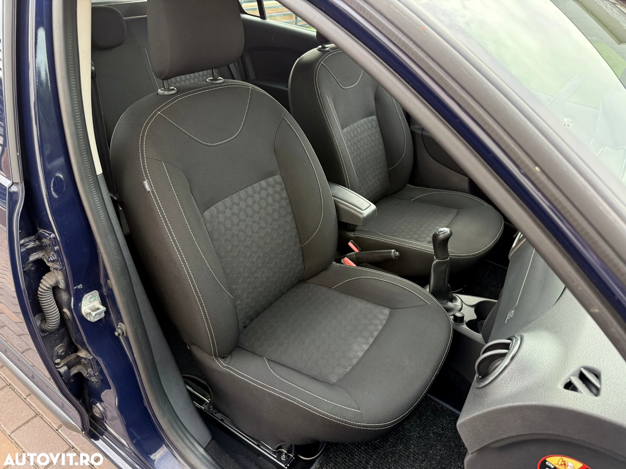 Dacia Logan MCV TCe 90 Prestige - 9