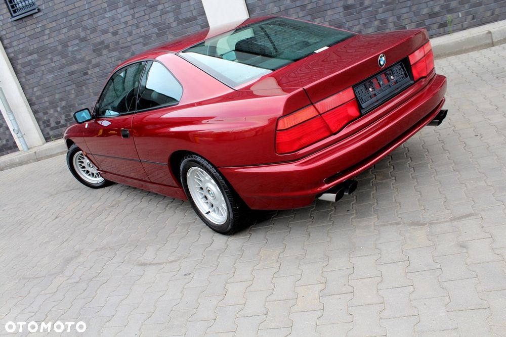 BMW Seria 8 - 36