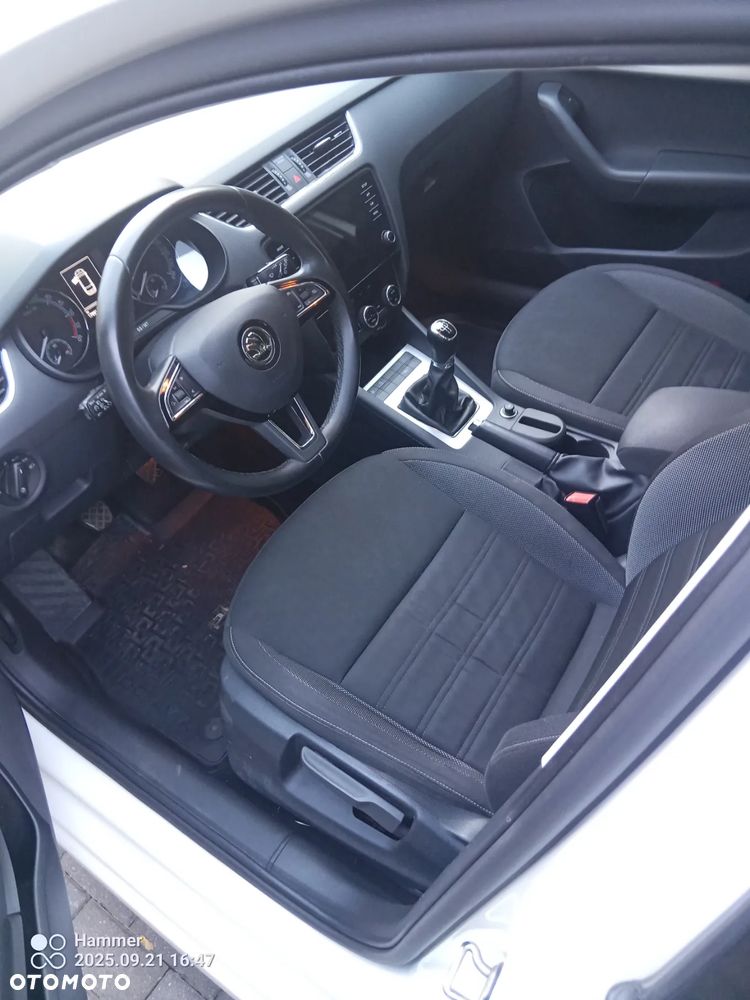 Skoda Octavia 1.6 TDI Ambition - 6