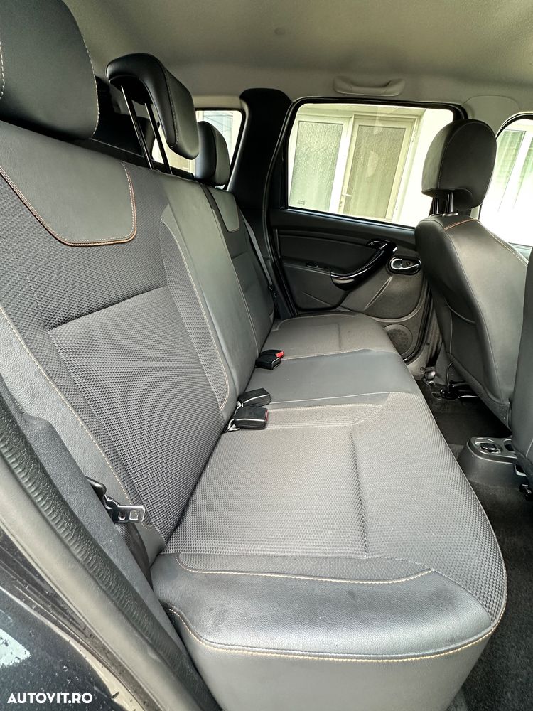 Dacia Duster SCe 115 4x2 Prestige - 8