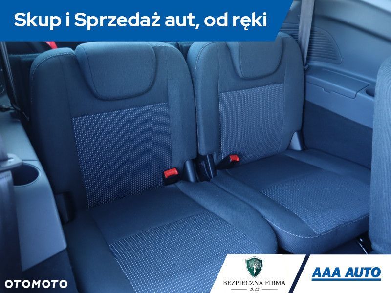 Ford Grand C-MAX - 15