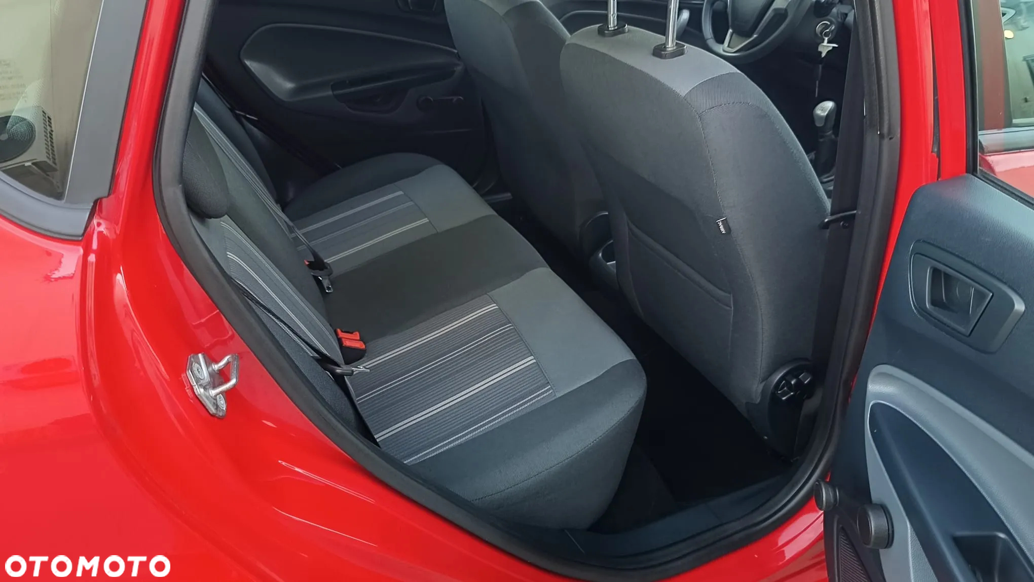 Ford Fiesta - 16