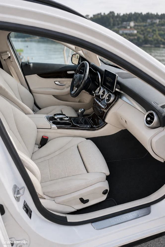 Mercedes-Benz C 220 d AMG Line - 9