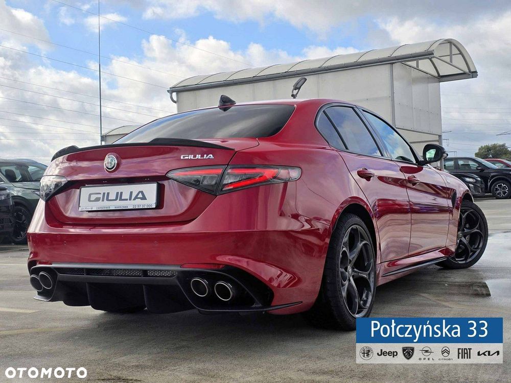 Alfa Romeo Giulia - 6