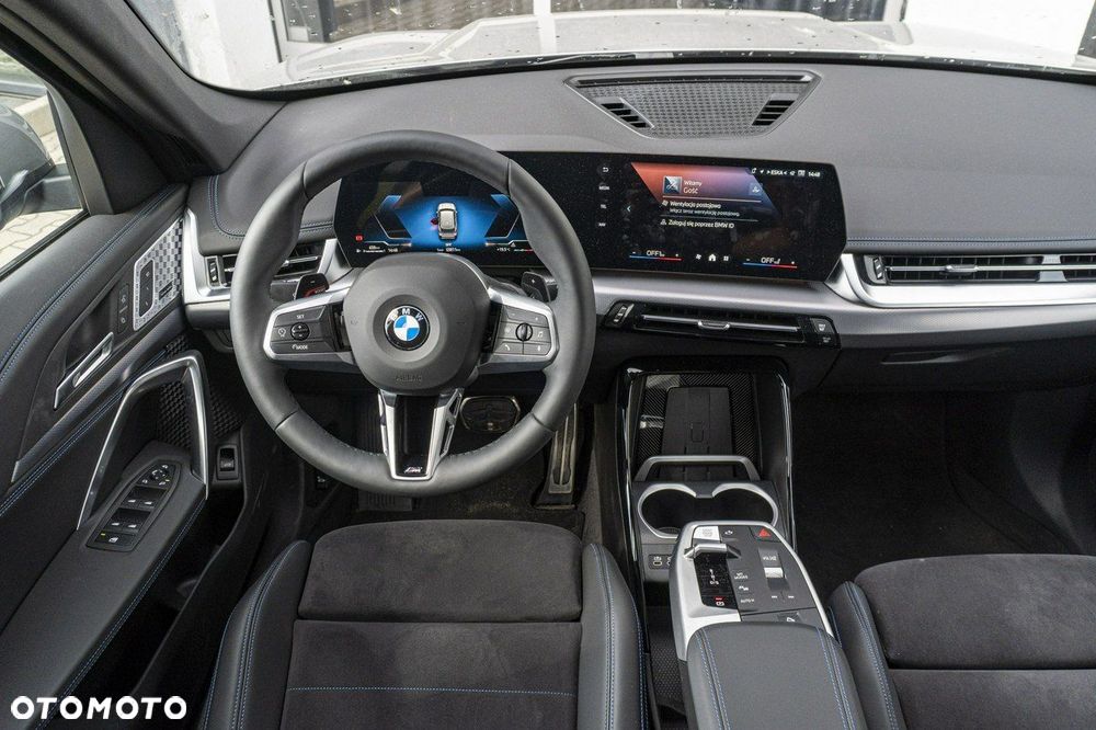 BMW X1 sDrive18i - 14