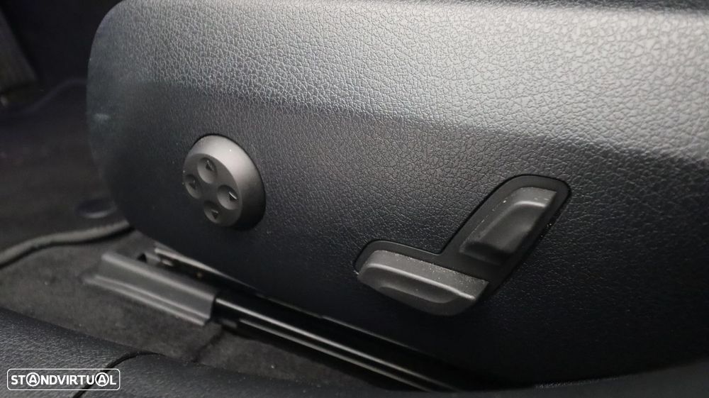 Mercedes-Benz C 220 d Avantgarde - 25