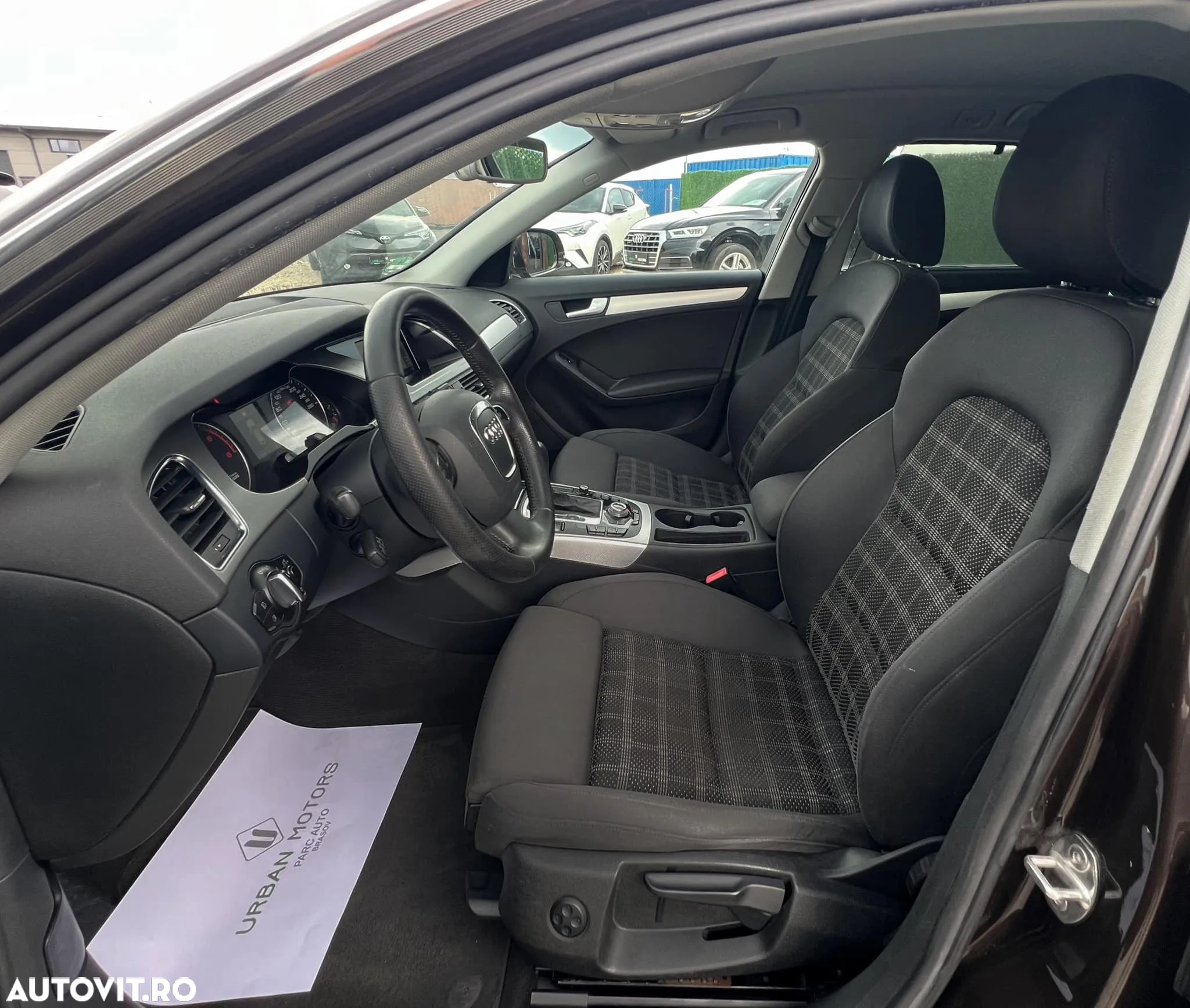 Audi A4 Avant 2.0 TDI DPF multitronic Ambition - 4