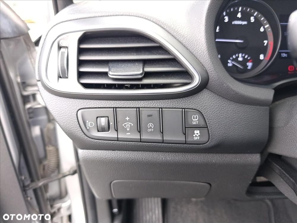 Hyundai i30 1.0 T-GDI Modern - 17