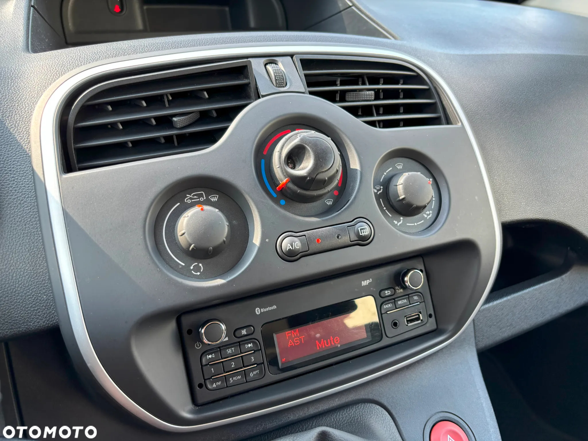 Renault Kangoo 1.5 dCi Zen - 17