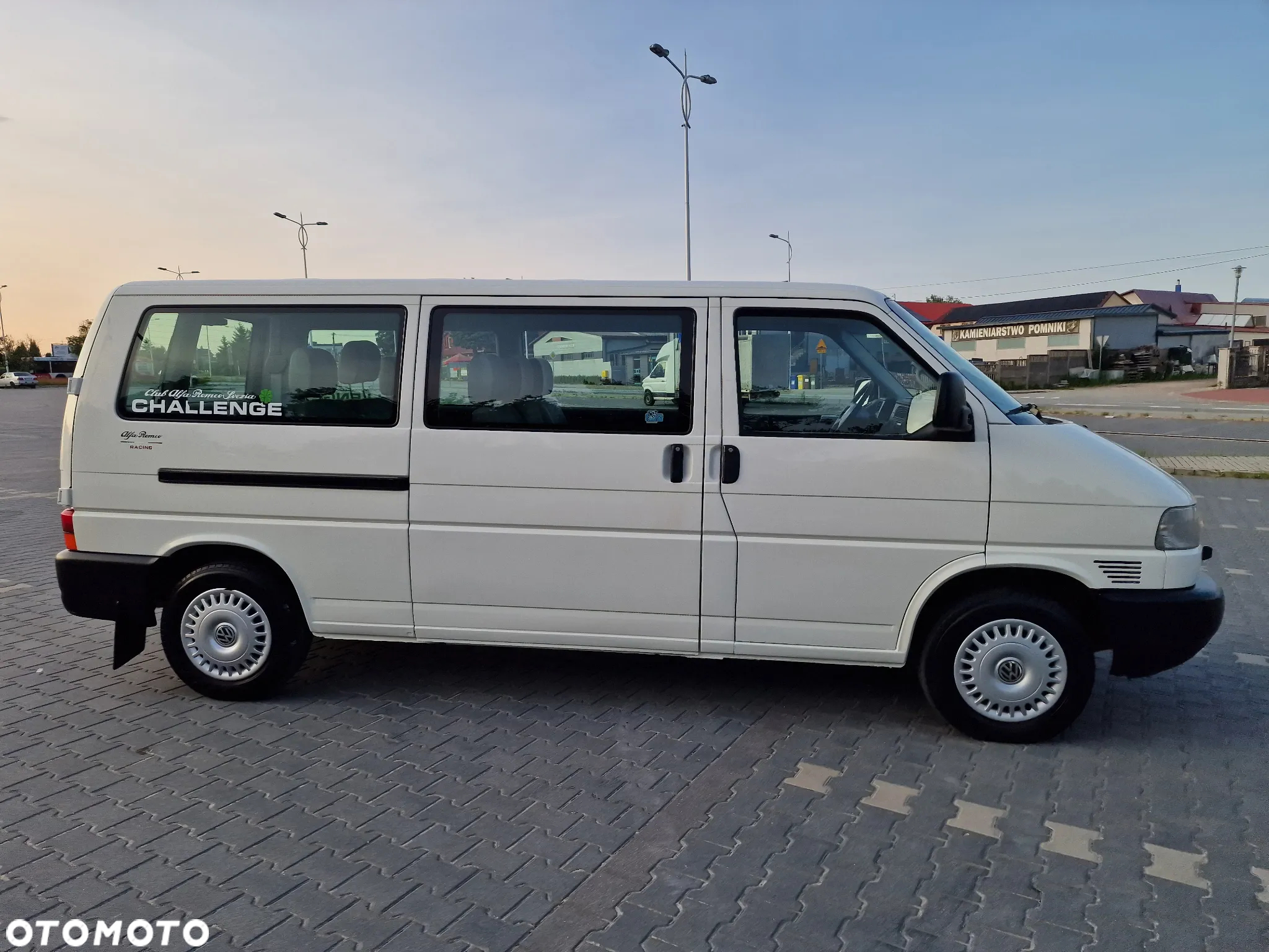 Volkswagen Caravelle GL - 15