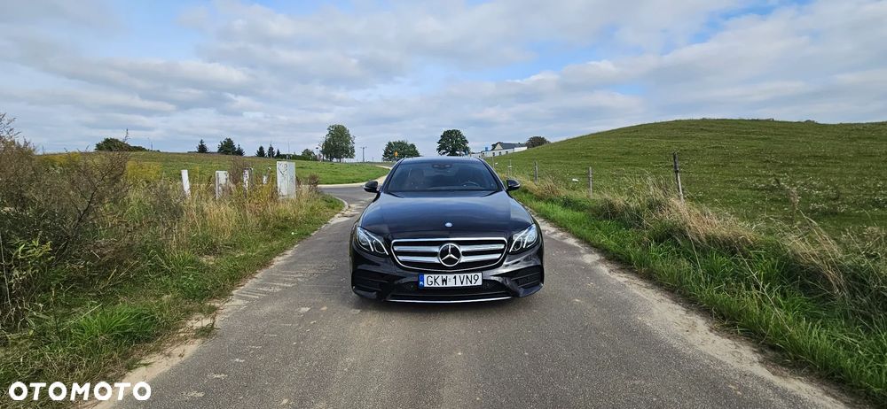 Mercedes-Benz Klasa E 220 d 9G-TRONIC - 2