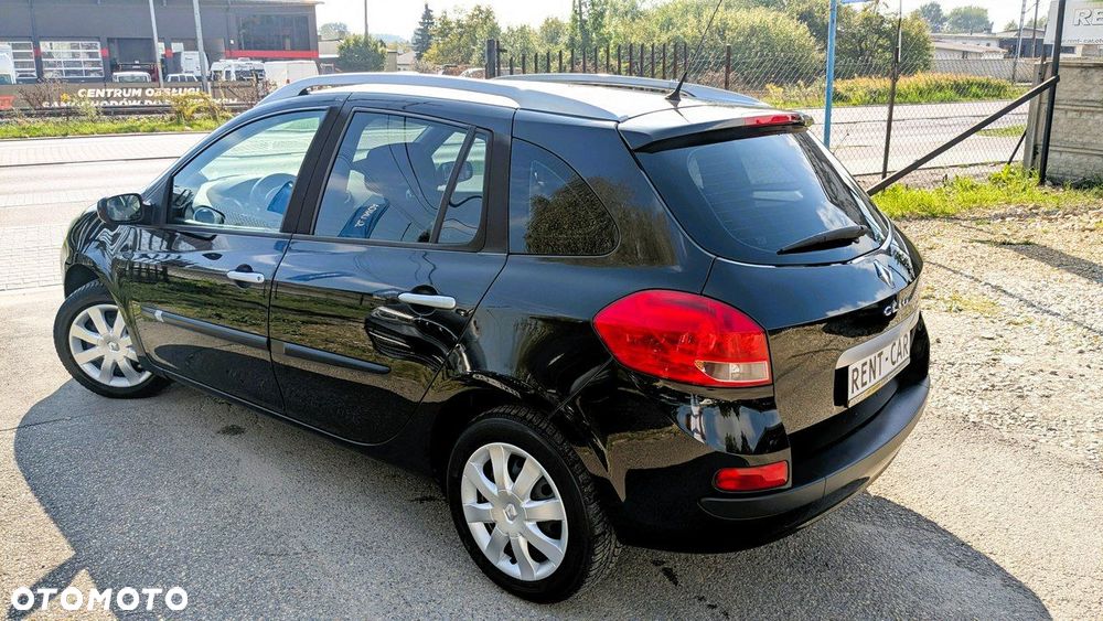 Renault Clio - 9