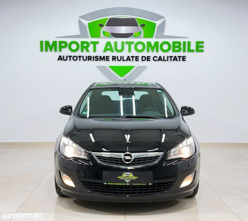 Opel Astra 1.7 CDTI Cosmo - 3