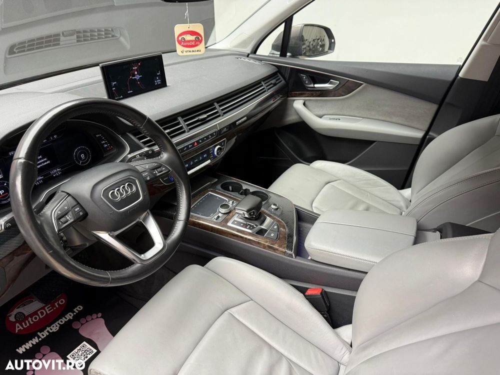 Audi Q7 - 5