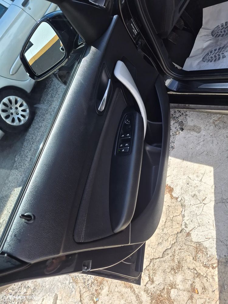 BMW 116 i Pack M - 21