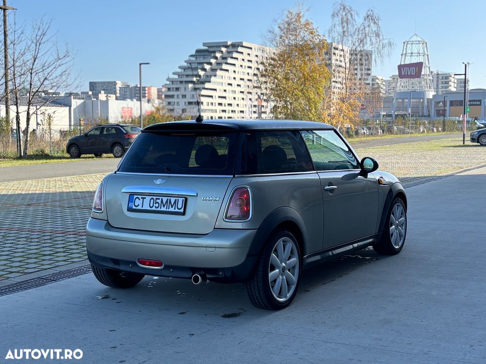 Mini Cooper Standard - 7