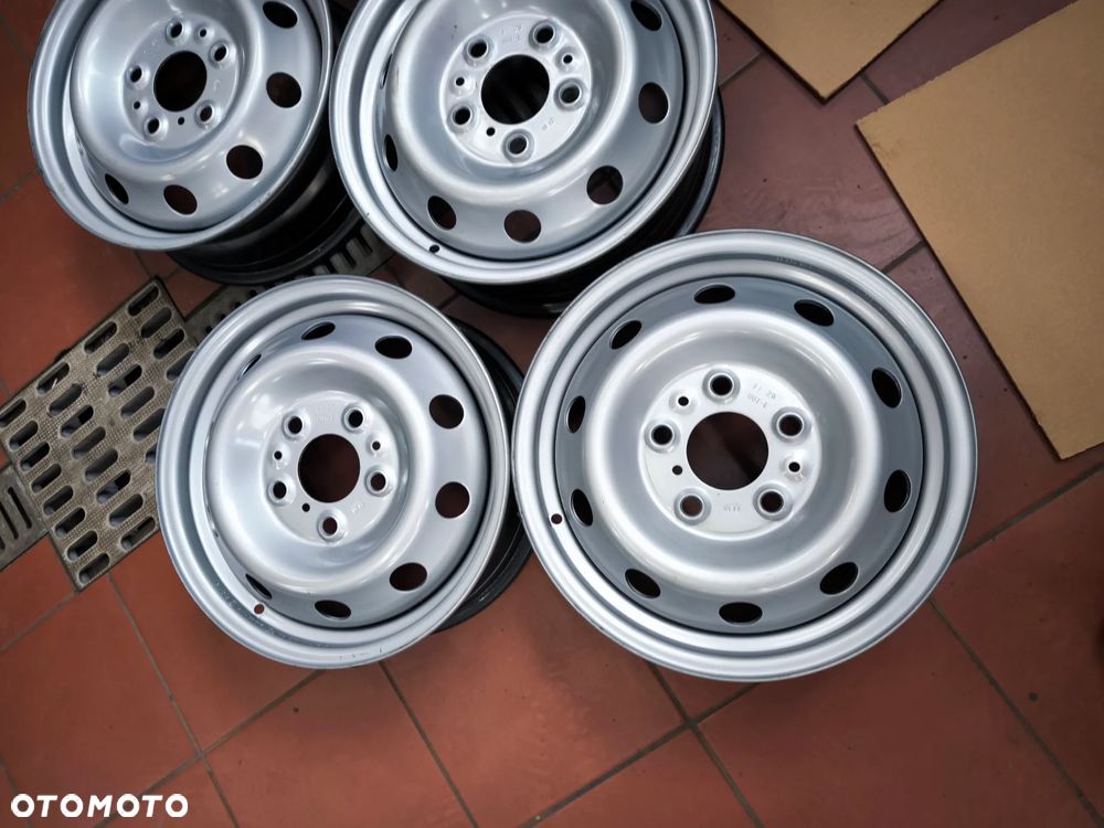 Felgi  Magnetto 16" 5x130 ET68 MW R1-1910 - 2