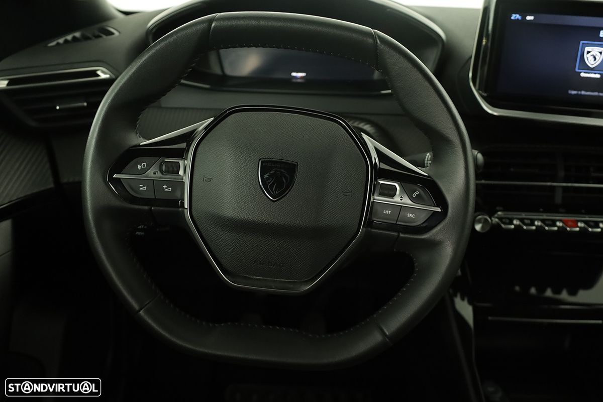Peugeot 2008 1.2 PureTech Allure - 14