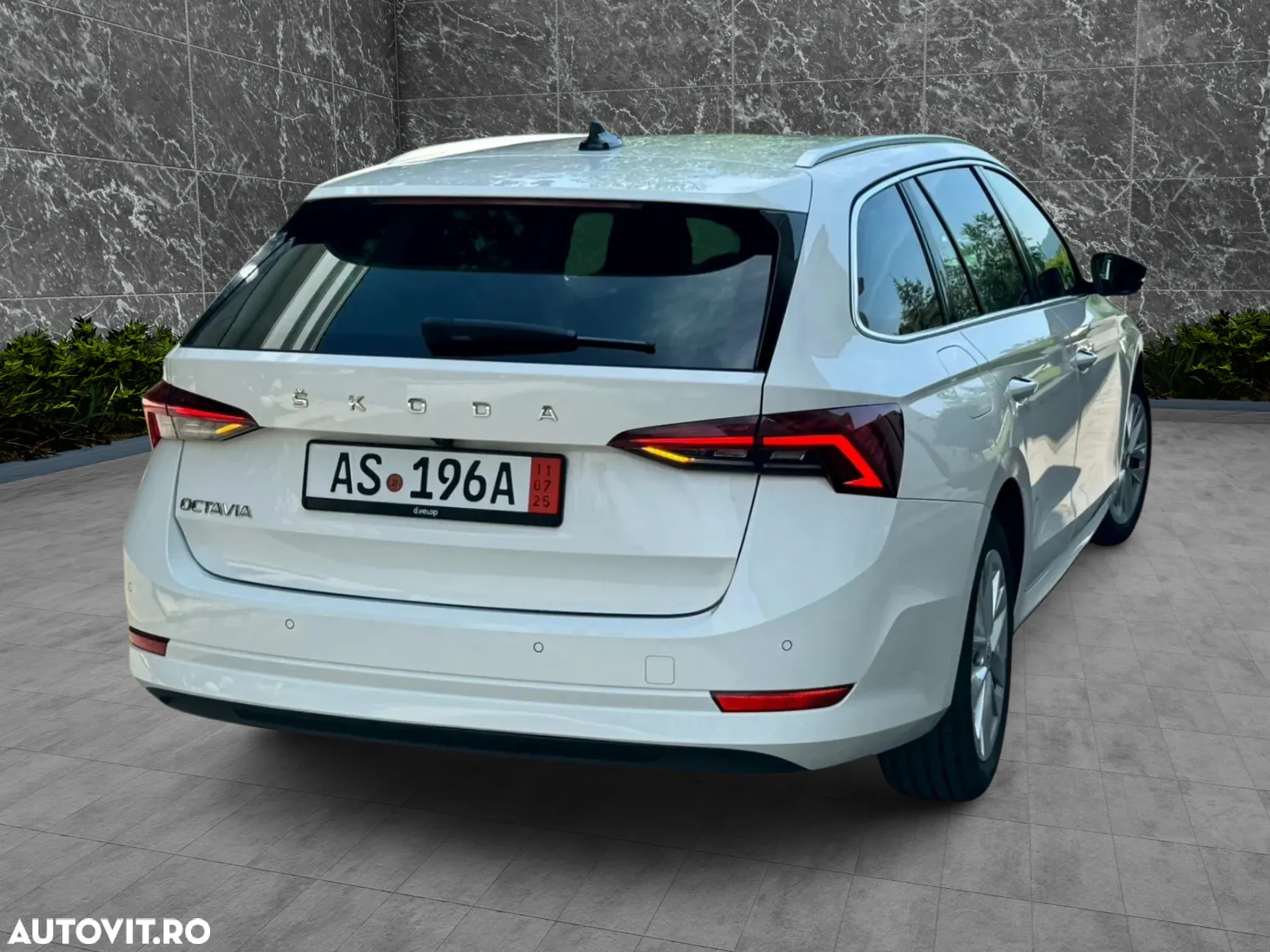 Skoda Octavia 2.0 TDI DSG Style - 5