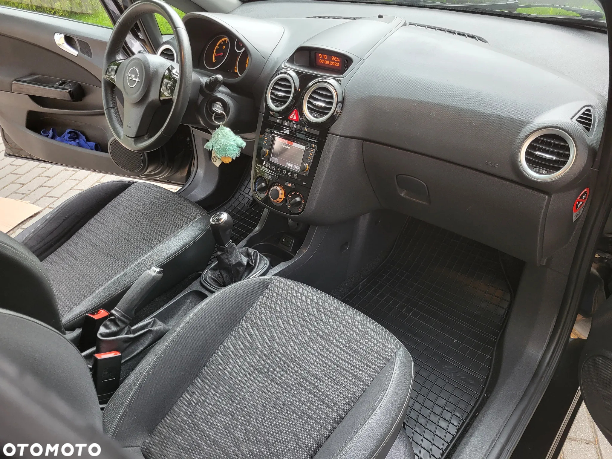 Opel Corsa 1.2 16V Cosmo - 13