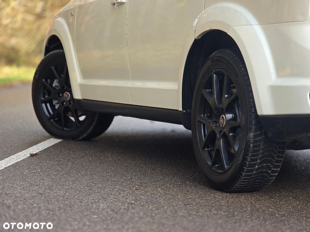 Fiat Freemont 2.0 Multijet 16V DPF Automatik Allrad Black Code - 35