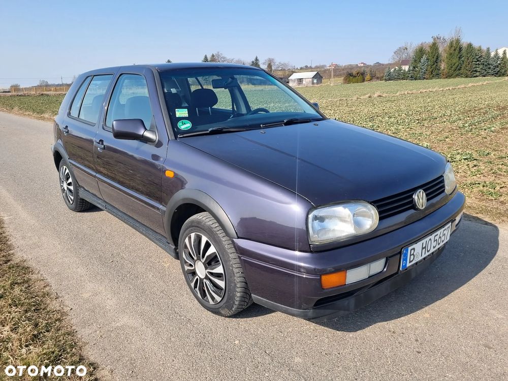 Volkswagen Golf 1.6 - 3