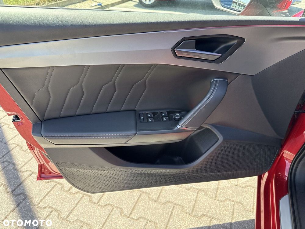 Cupra Leon 1.5 eTSI DSG - 11