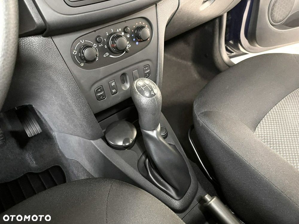 Dacia Logan - 15