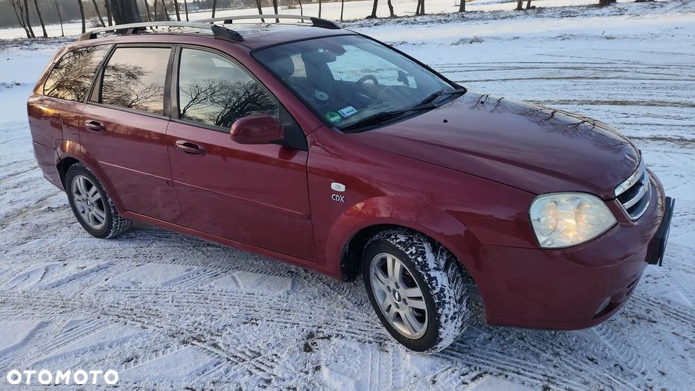 Chevrolet Nubira - 5