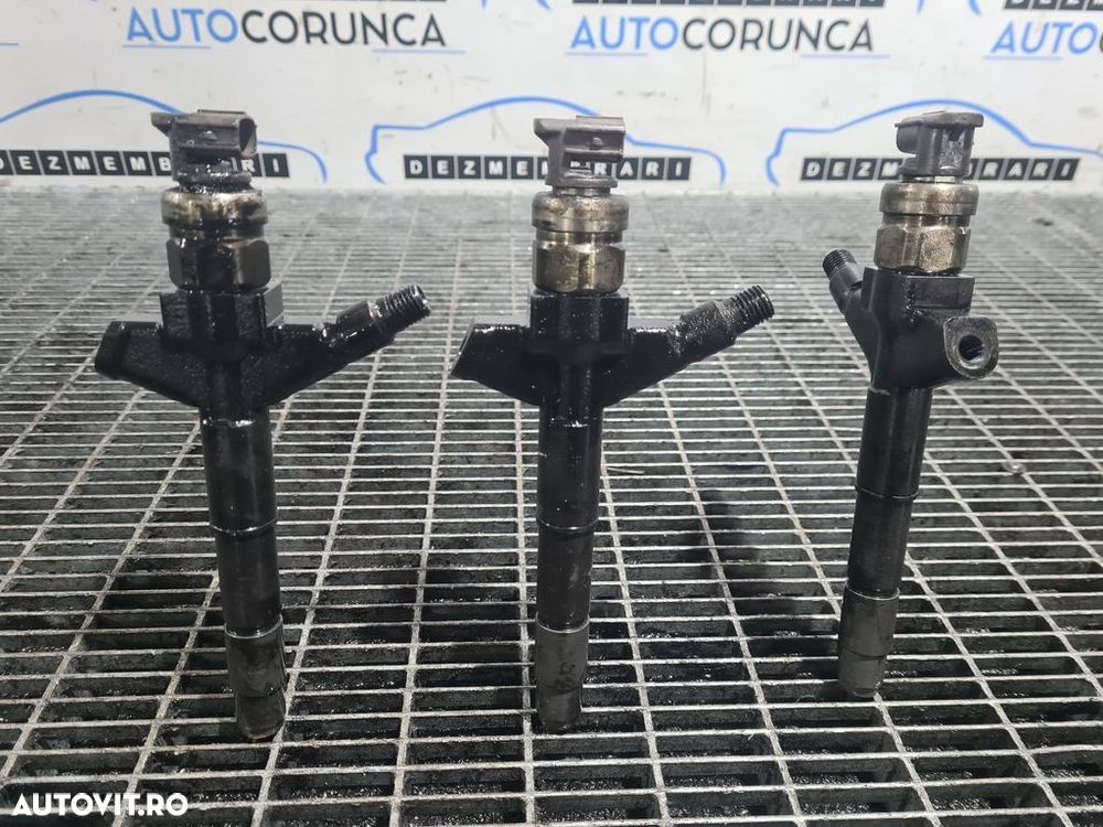 Injector Nissan Pathfinder 2.5 Diesel D40 2004 - 2010 174CP YD25DDTi (922) D820FFF1 - 1