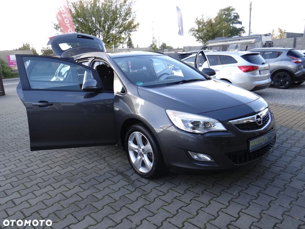 Opel Astra - 13