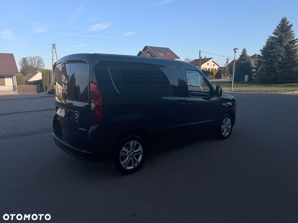 Opel Combo - 10