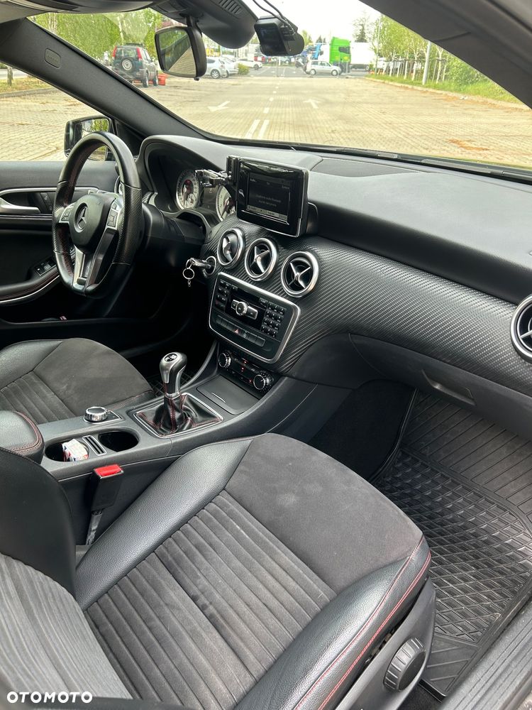 Mercedes-Benz Klasa A 180 AMG Line - 8