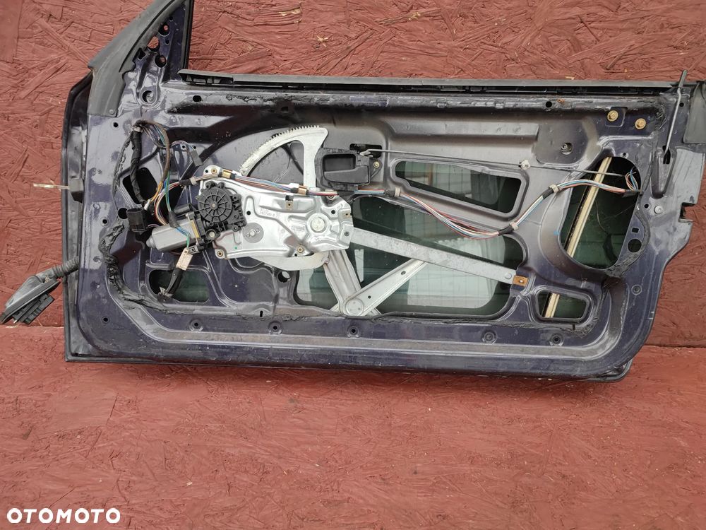 BMW E36 COUPE / CABRIO ORYGINALNE KOMPLETNE DRZWI PRZEDNIE PRAWE + SZYBA + WIĄZKA + PODNOŚNIK SZYBY EUROPA BEZ RDZY W DOBRYM STANIE O NR. 41 51 8 230 468 / 41 51 8 132 236 / 41 51 8 132 240 OEM - 10