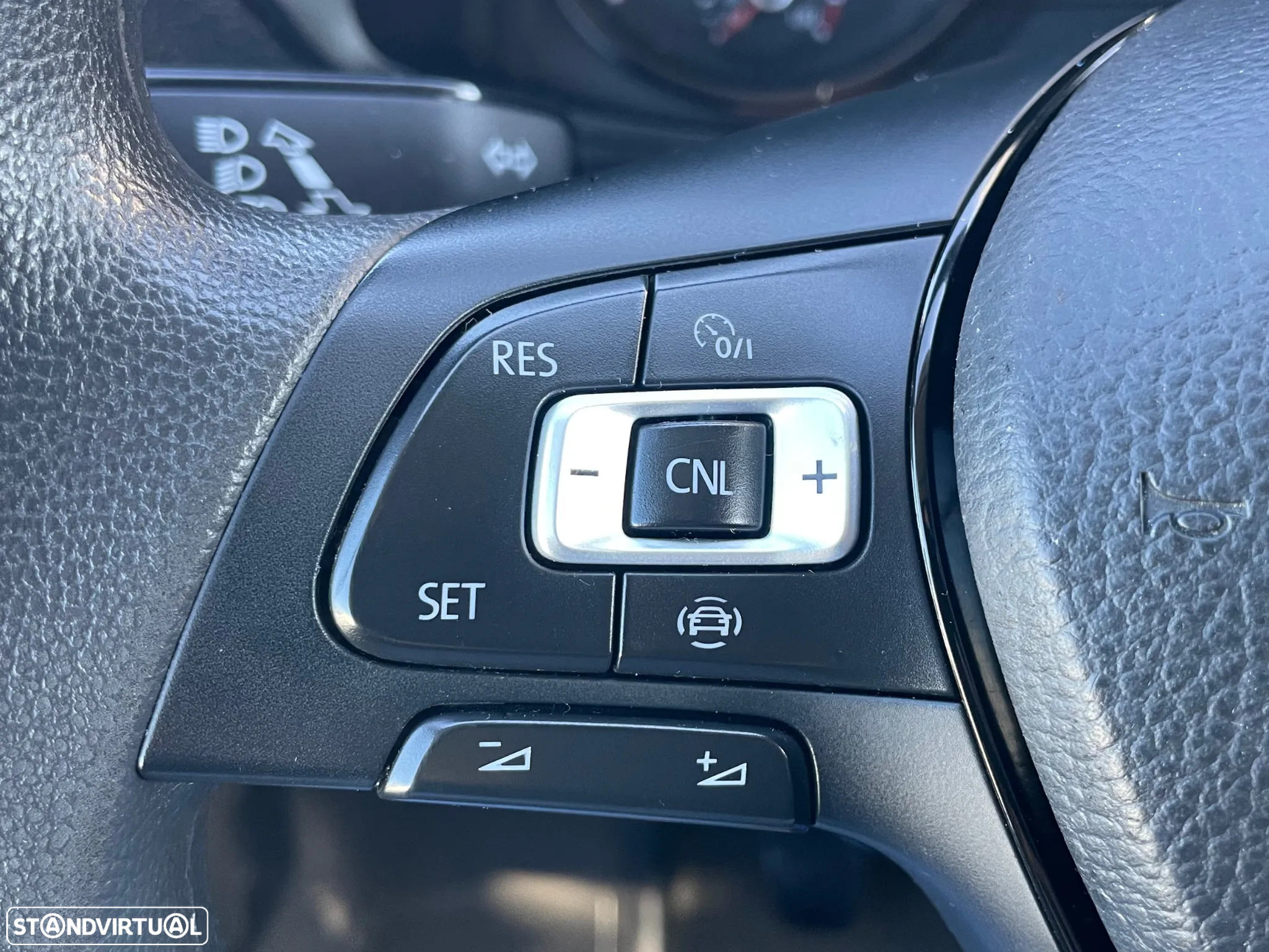 VW Crafter 2.0 TDI L3H3 IVA Dedutível - 30