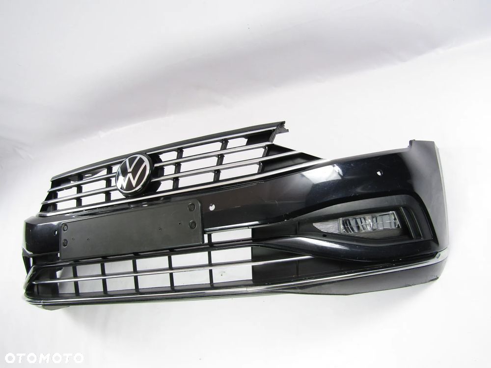Zderzak przedni VW Passat B8 FL 19 - 24 Highline Pdc-4 Lakier LC9X - 9