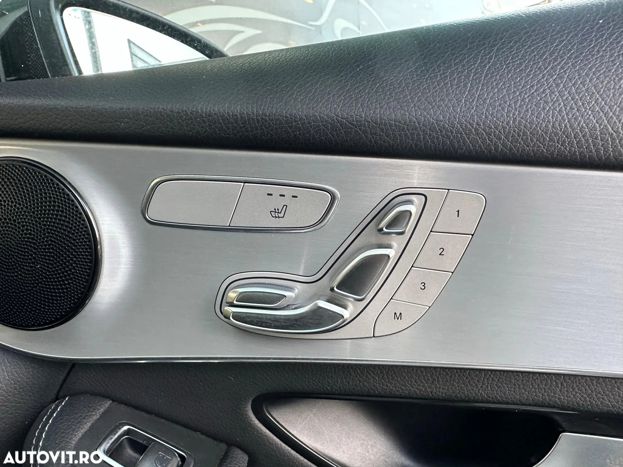 Mercedes-Benz GLC 250 d 4Matic 9G-TRONIC AMG Line - 18