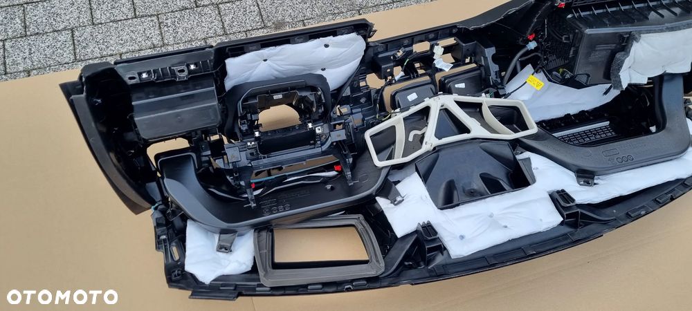 BMW X7 G07 LCI 2022- Deska Konsola Skóra Oyginał NIE ROBIONA !!! - 6