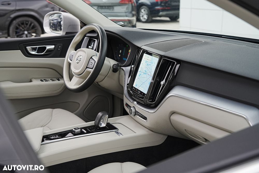 Volvo XC 60 Recharge T6 Twin Engine eAWD Inscription Expression - 26