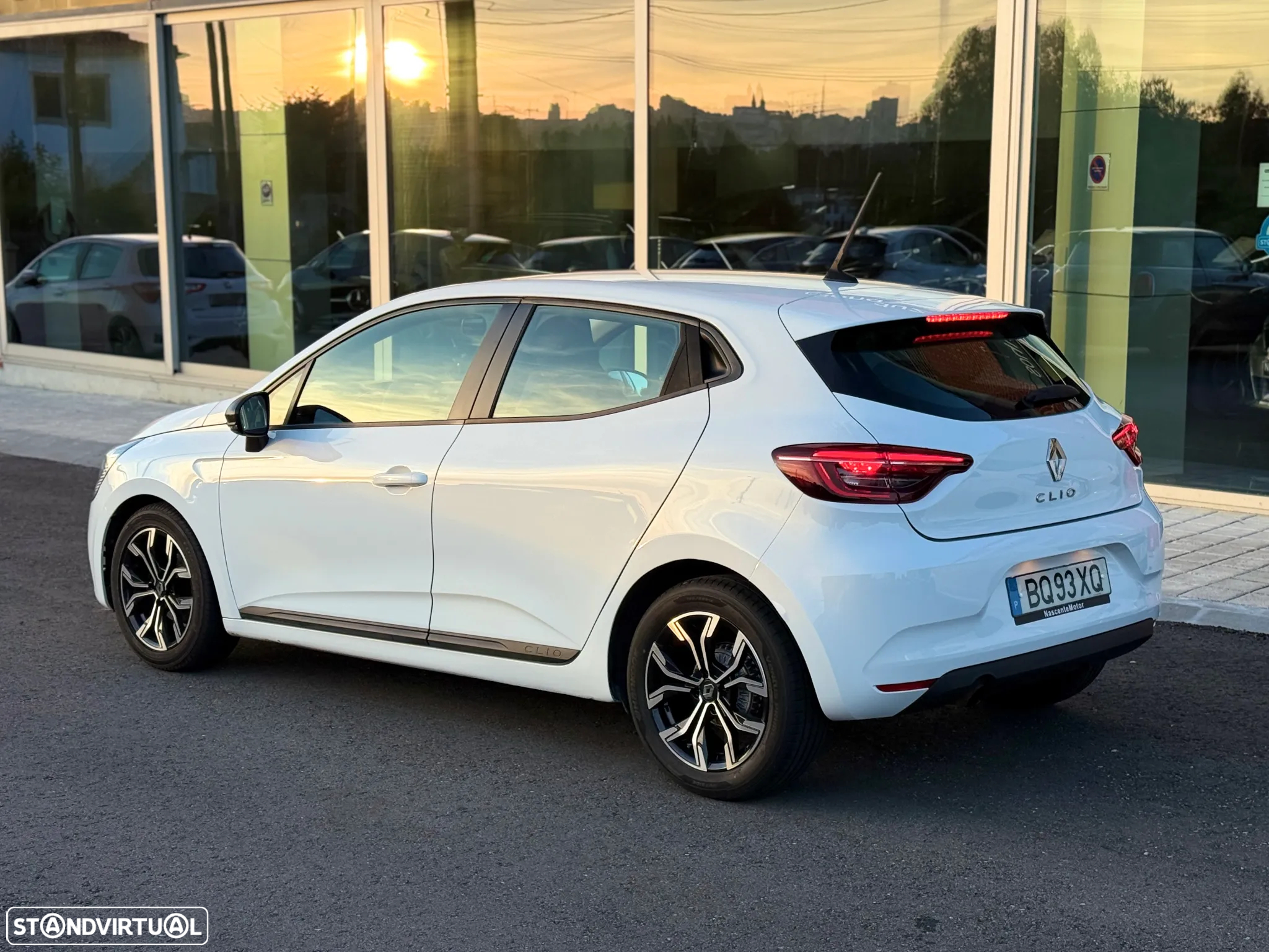 Renault Clio 1.0 SCe Zen - 12