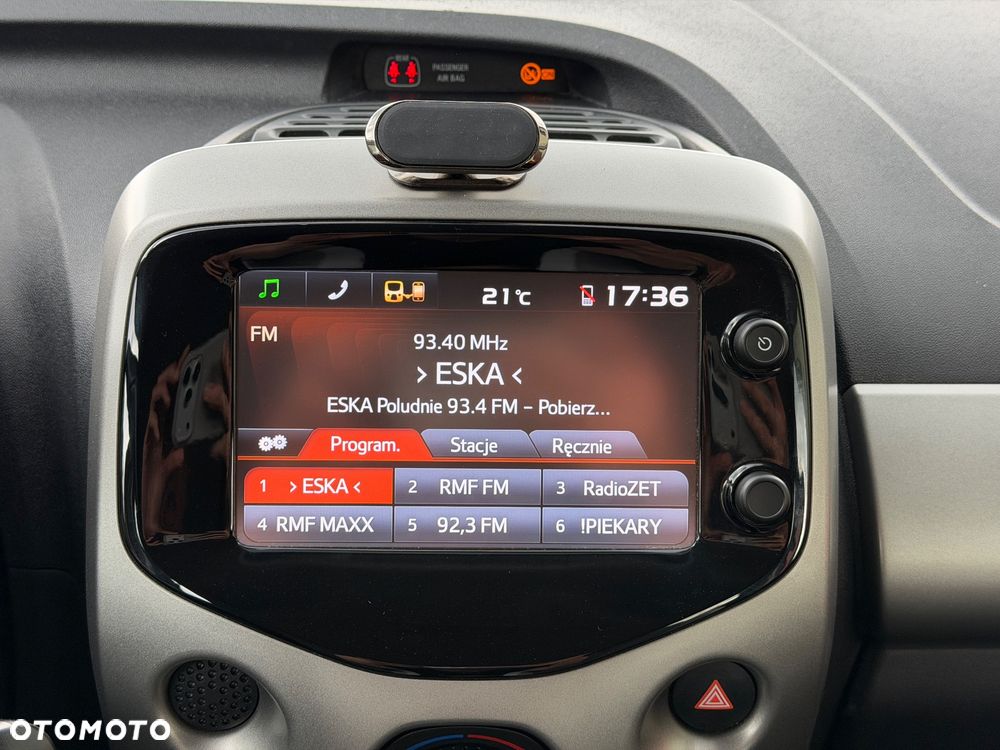 Toyota Aygo x-clusiv - 23