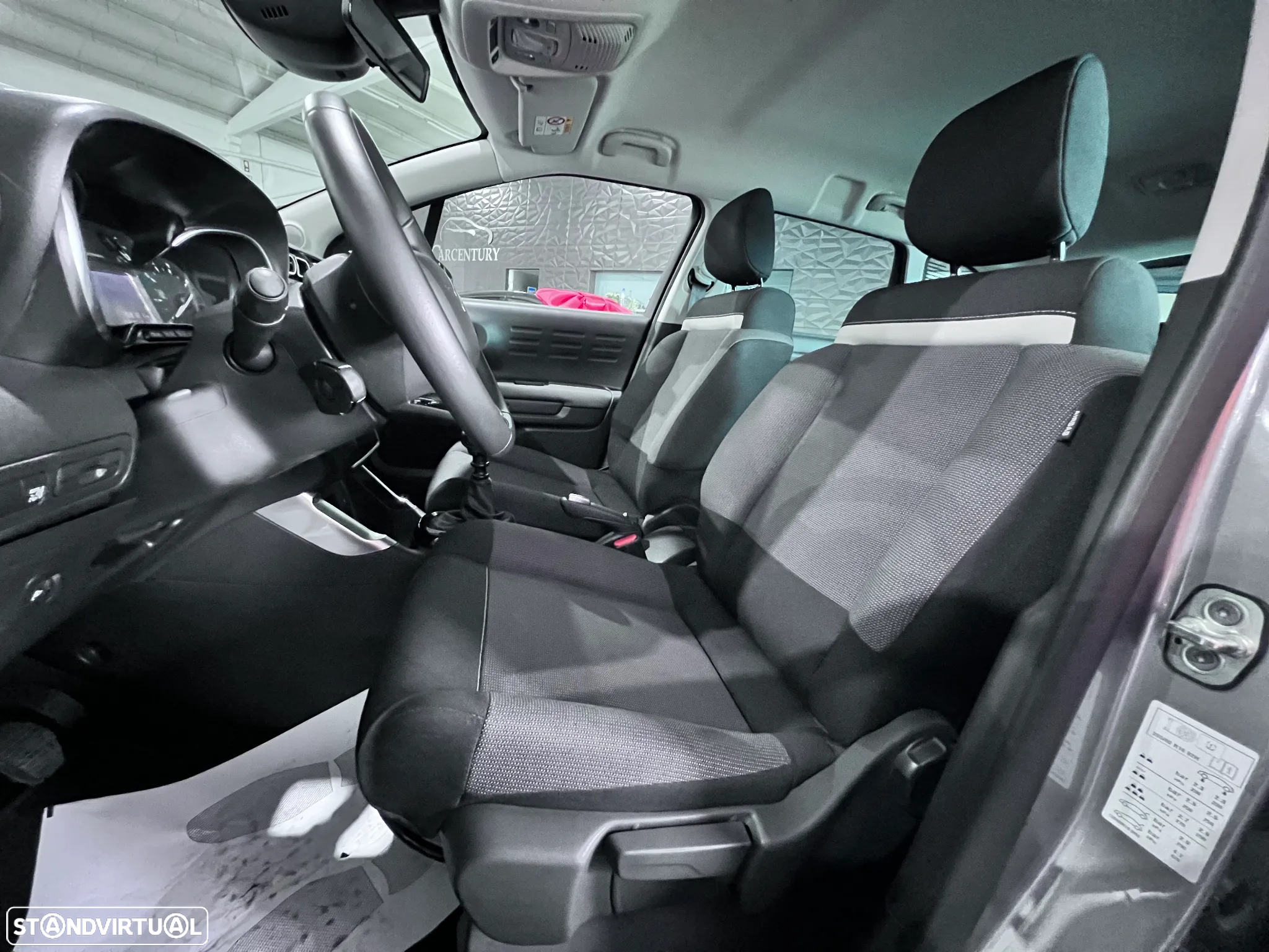 Citroën C3 Aircross 1.2 PureTech Shine - 8