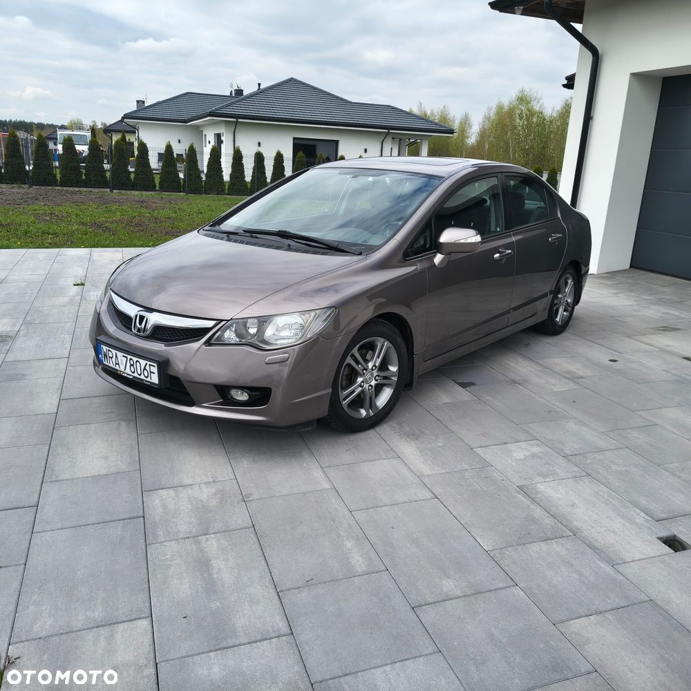 Honda Civic 1.8 Executive - 1