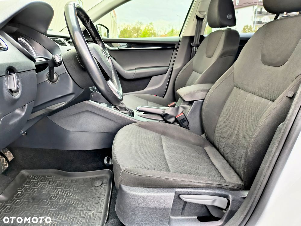 Skoda Octavia 2.0 TSI GPF Style DSG - 6