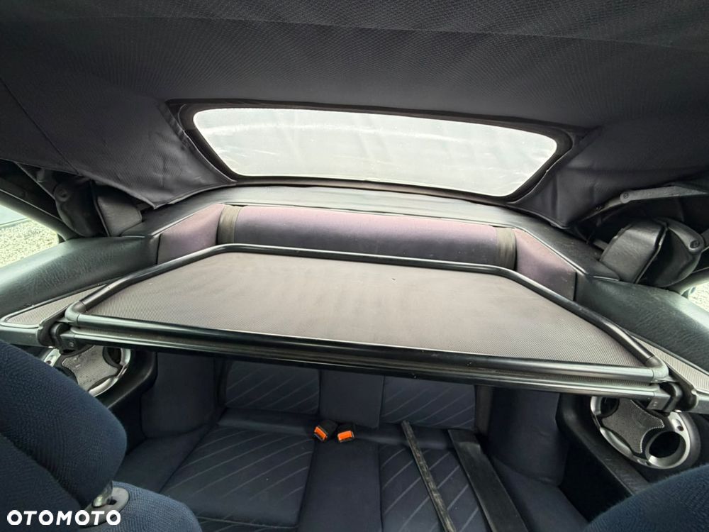 Audi Cabriolet 2.0 - 25
