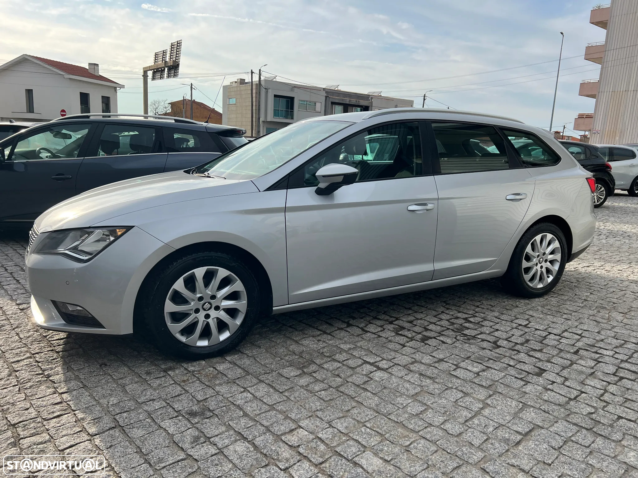 SEAT Leon ST 1.6 TDI Style Ecomotive - 7